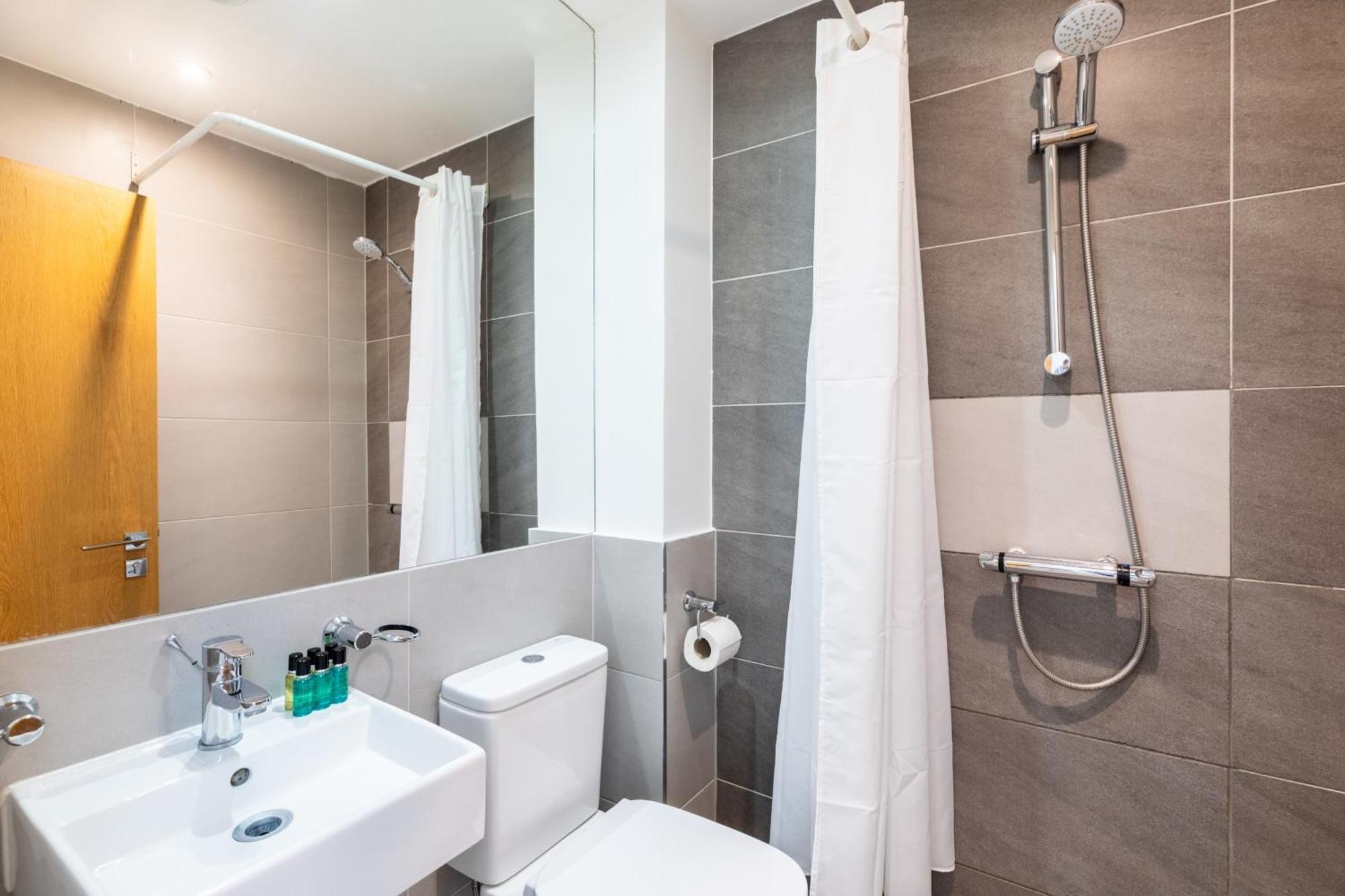 Clarges- Hsk Suites Londra Dış mekan fotoğraf